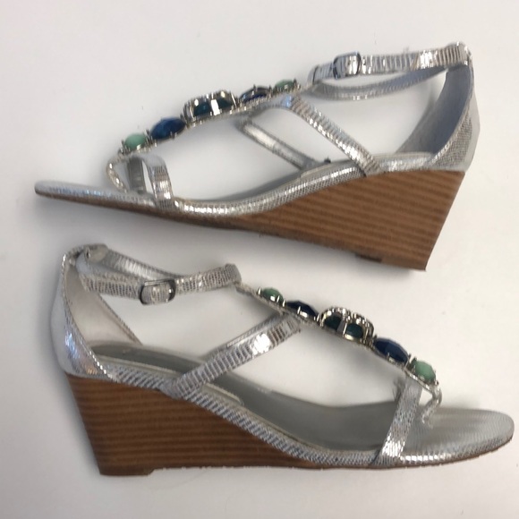 WHITE HOUSE BLACK MARKET Wedge Sandals - Picture 2 of 4